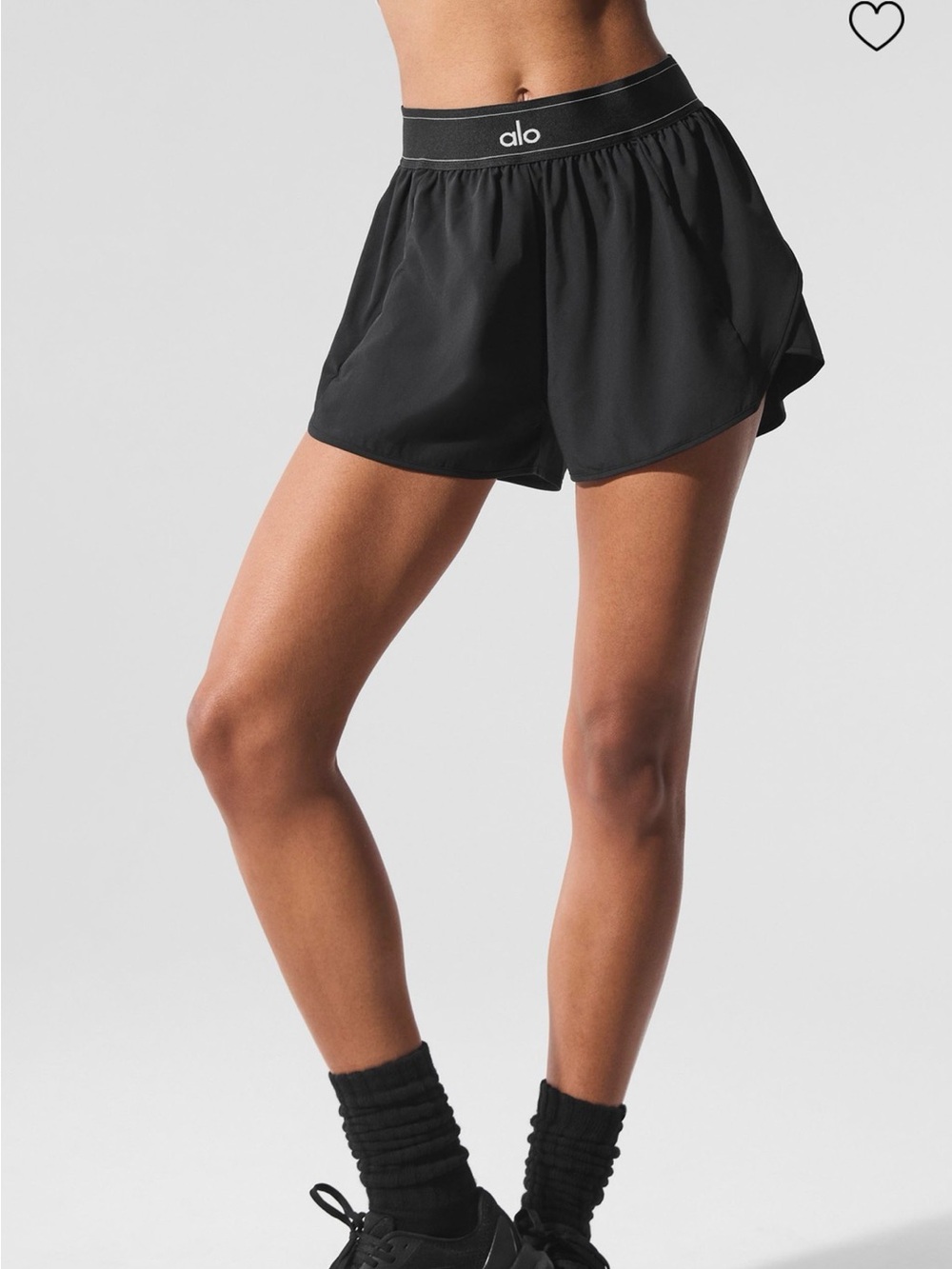 ALO Yoga Match Point Shorts M NWOT